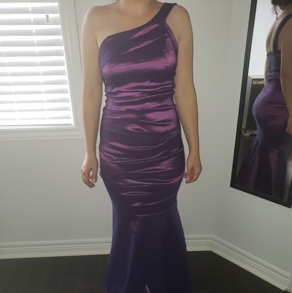 Shiny Purple dress - Picture 1 of 6